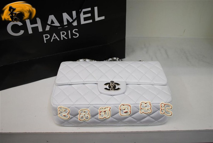 35980 ζŮʿ Chanelб ChanelƤŮ CHANEL2.55ϵ ɫ
