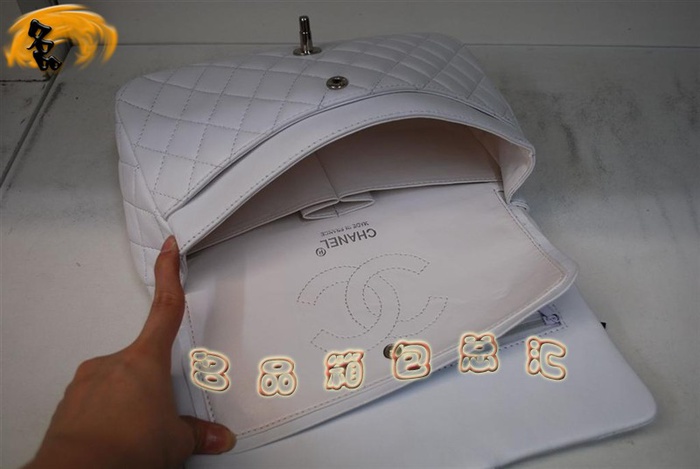35980 ζŮʿ Chanelб ChanelƤŮ CHANEL2.55ϵ ɫ