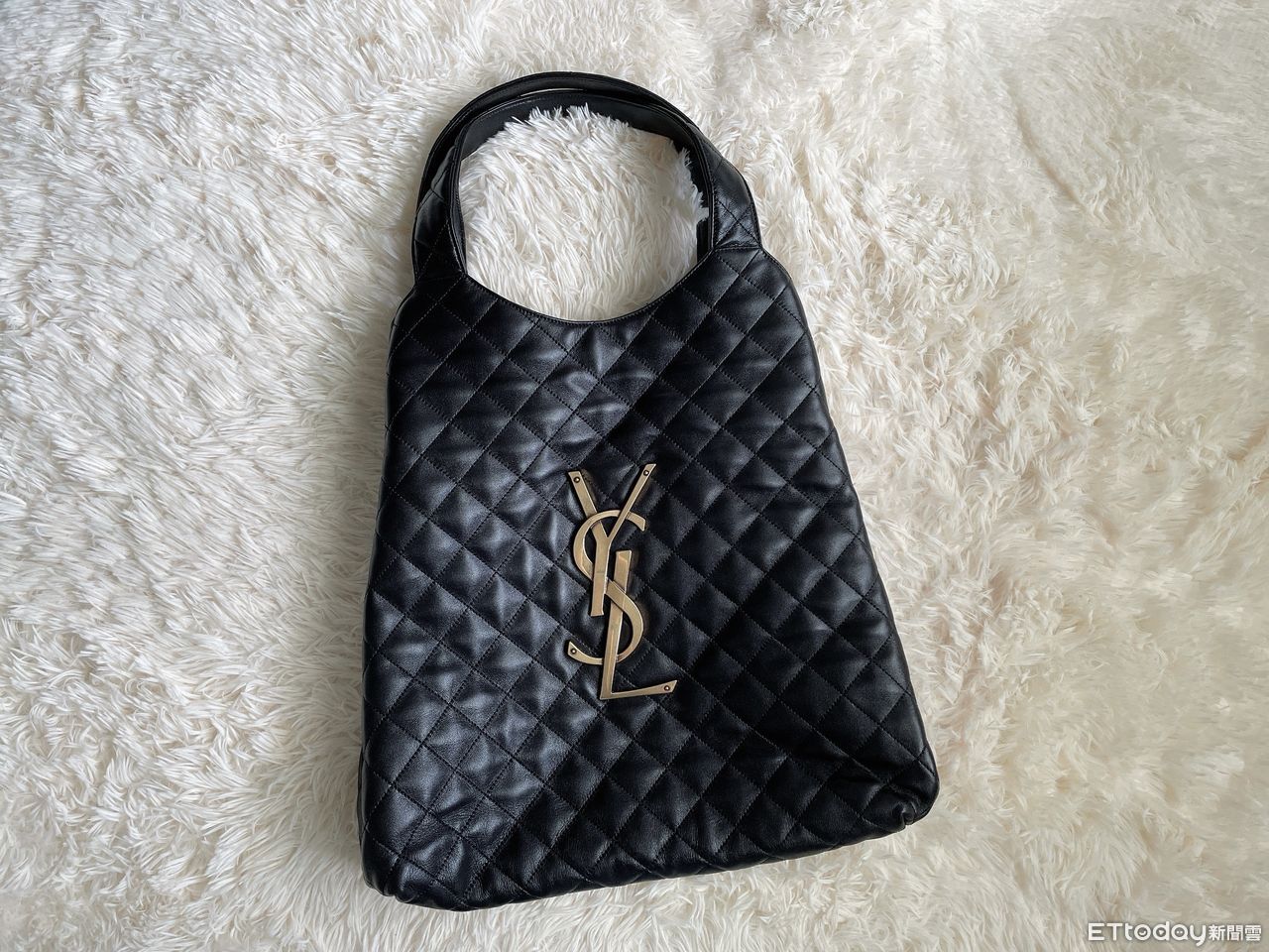 YSL ICARE ͼ˿㣩